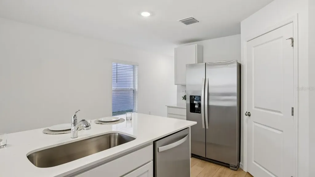 414 Warm Heron Place Ruskin FL 33570