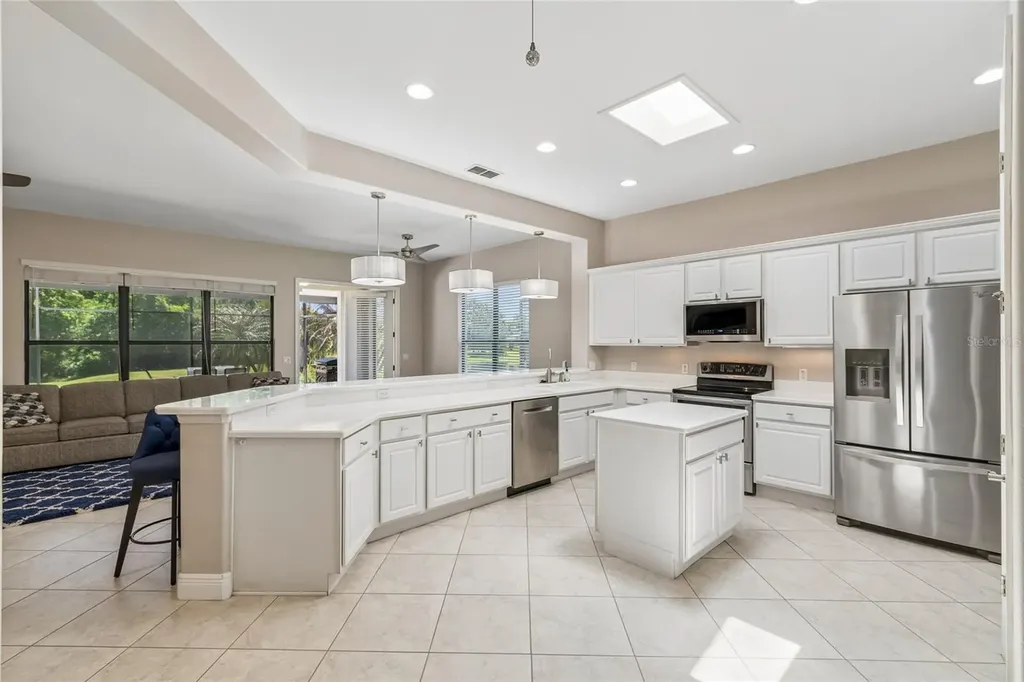 567 Villa Park Road Poinciana FL 34759