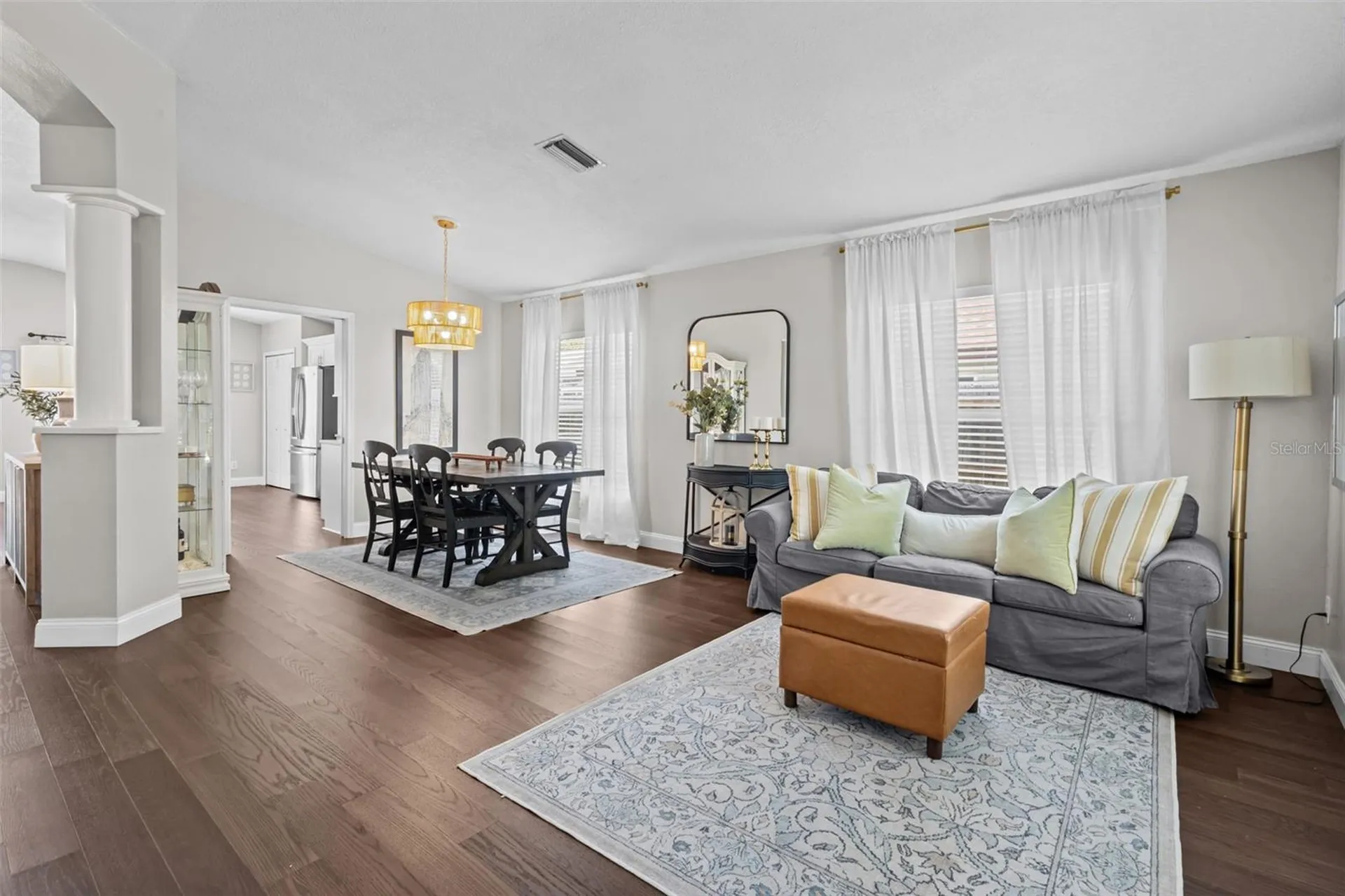 382 Fountainview Circle Oldsmar FL 34677