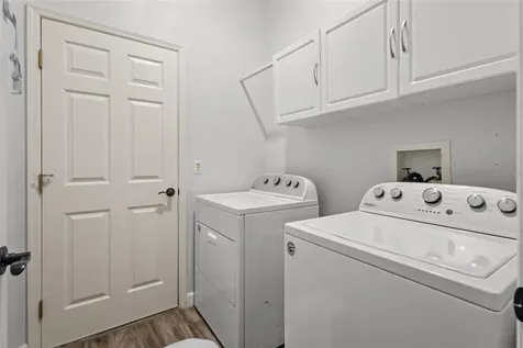 382 Fountainview Circle Oldsmar FL 34677