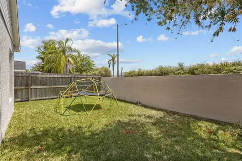 382 Fountainview Circle Oldsmar FL 34677