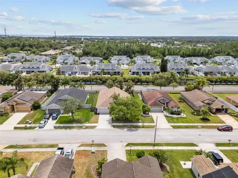 382 Fountainview Circle Oldsmar FL 34677