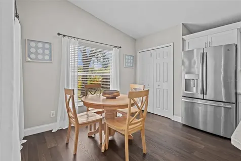 382 Fountainview Circle Oldsmar FL 34677