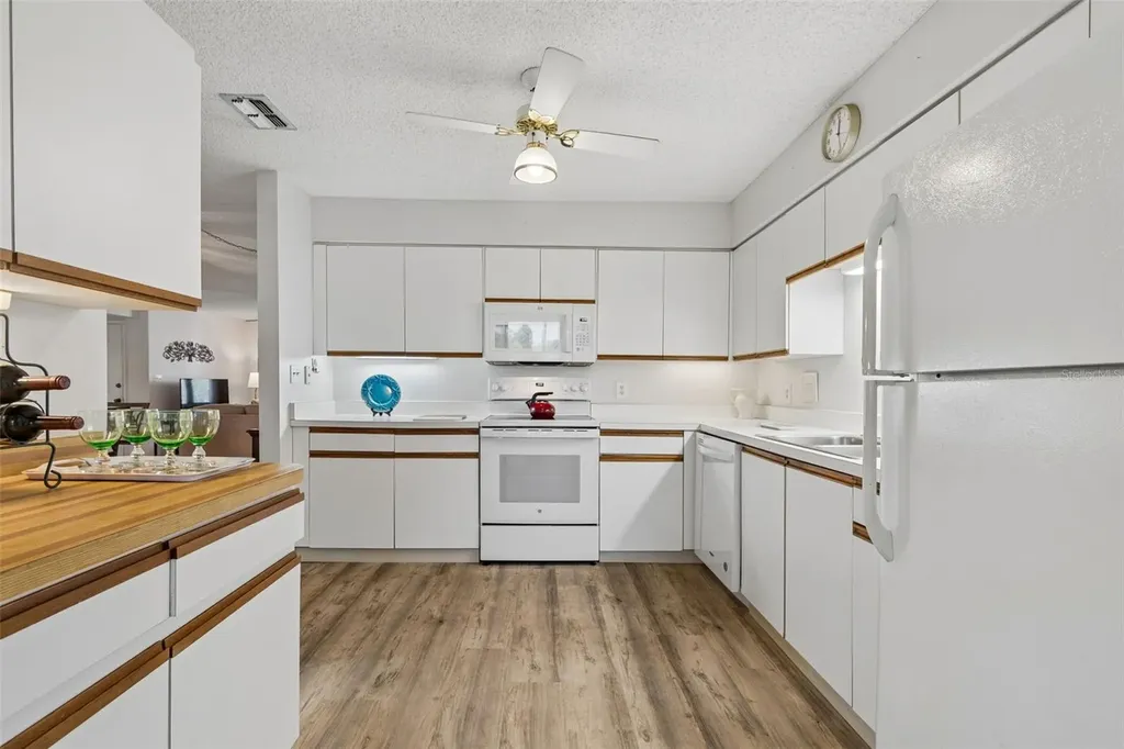 6067 Fairway Lane Bradenton FL 34210