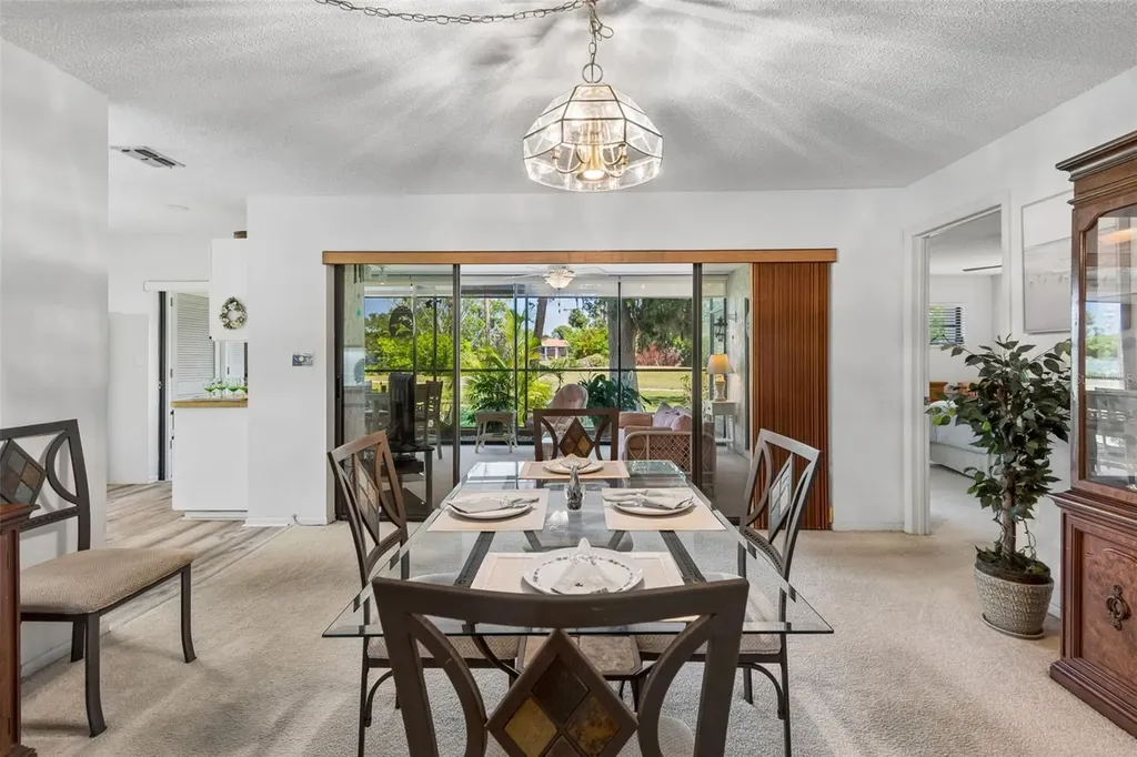 6067 Fairway Lane Bradenton FL 34210