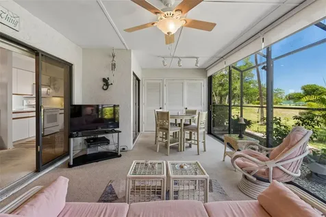 6067 Fairway Lane Bradenton FL 34210
