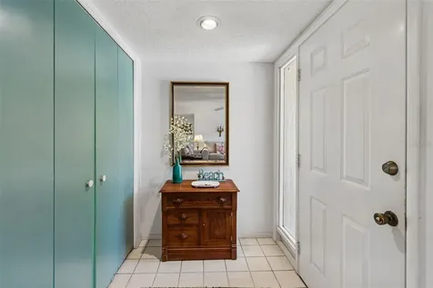 6067 Fairway Lane Bradenton FL 34210