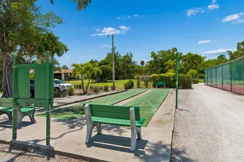 6067 Fairway Lane Bradenton FL 34210