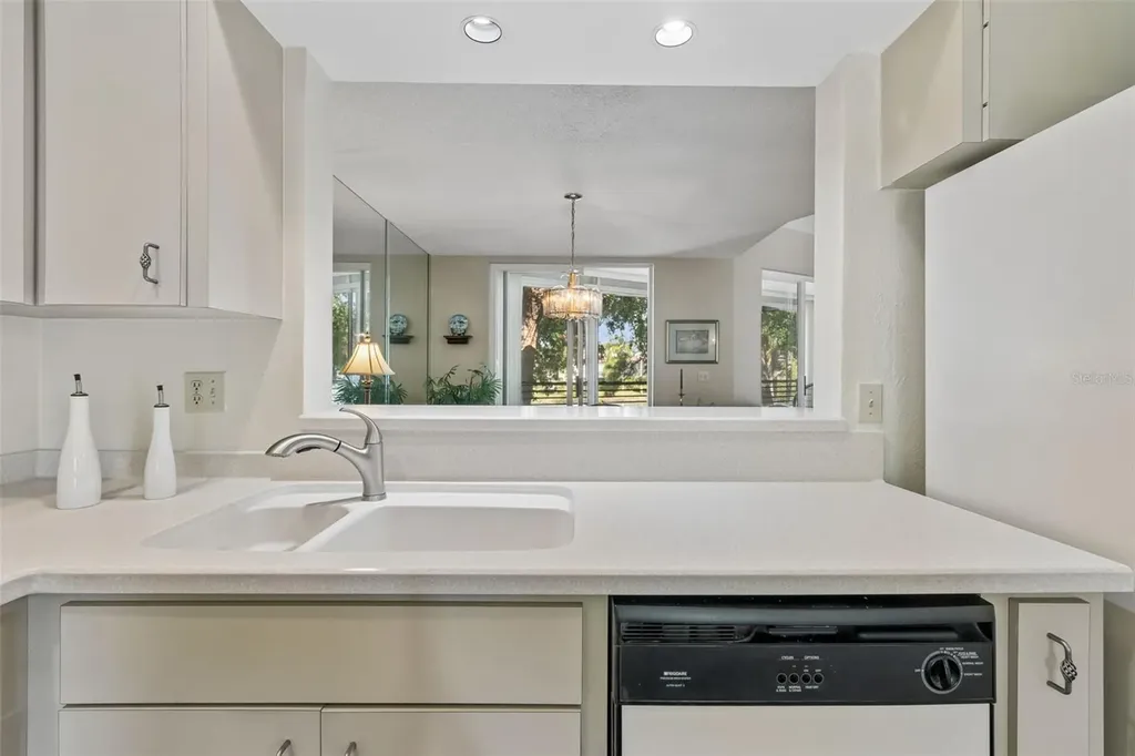 6101 34th Street W Bradenton FL 34210