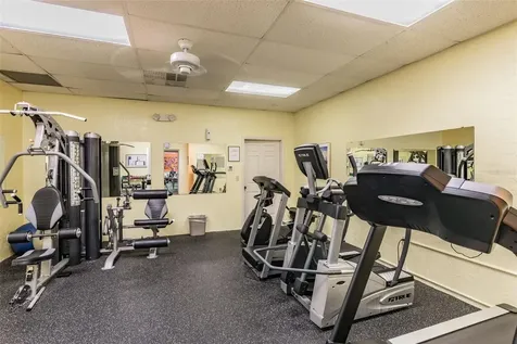 6101 34th Street W Bradenton FL 34210