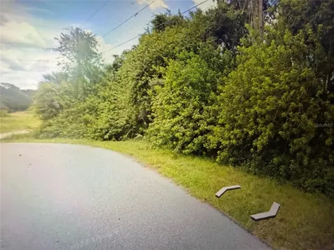 Bartigon Avenue North Port FL 34286