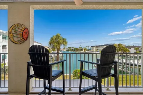 152 117th Avenue Treasure Island FL 33706