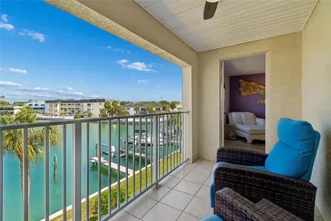 152 117th Avenue Treasure Island FL 33706