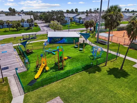 152 117th Avenue Treasure Island FL 33706