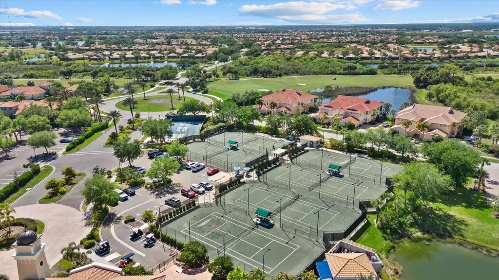 229 Montelluna Drive North Venice FL 34275