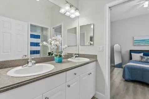229 Montelluna Drive North Venice FL 34275