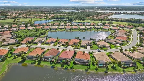 229 Montelluna Drive North Venice FL 34275