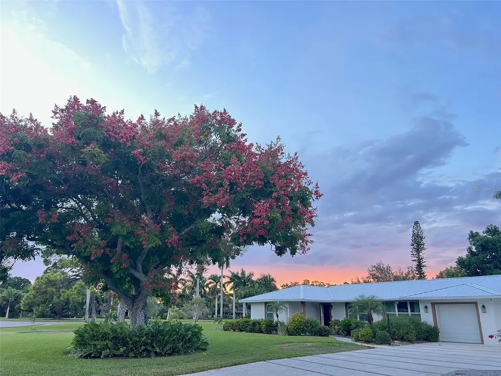 4620 7th Avenue W Bradenton FL 34209