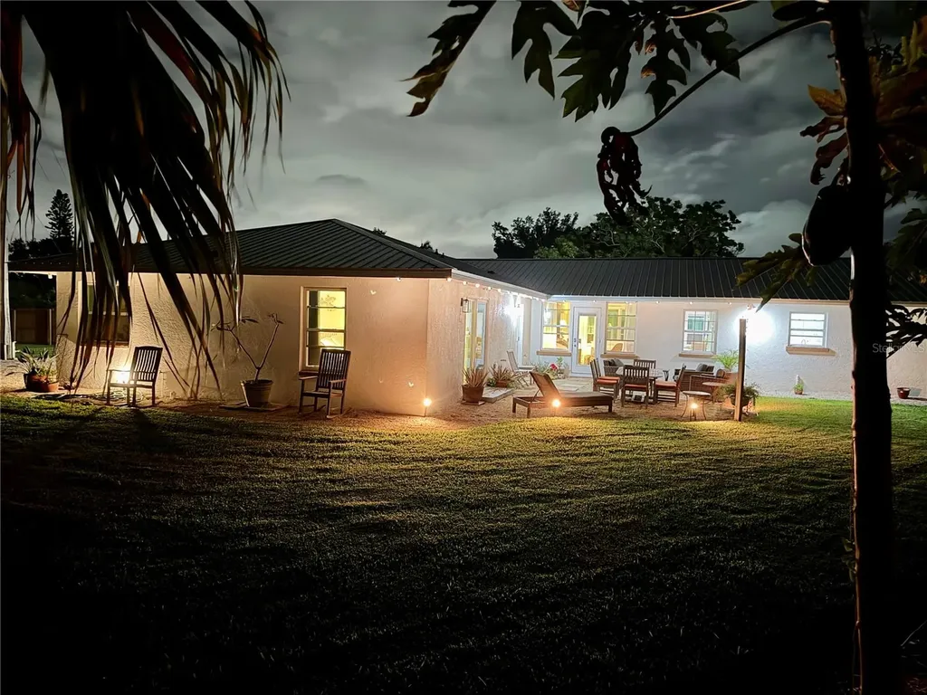 4620 7th Avenue W Bradenton FL 34209