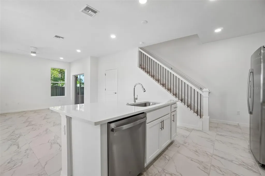 610 Silver Stream Court Brandon FL 33511