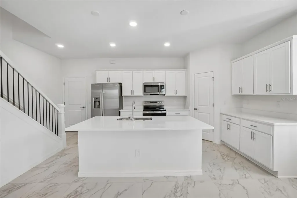 610 Silver Stream Court Brandon FL 33511