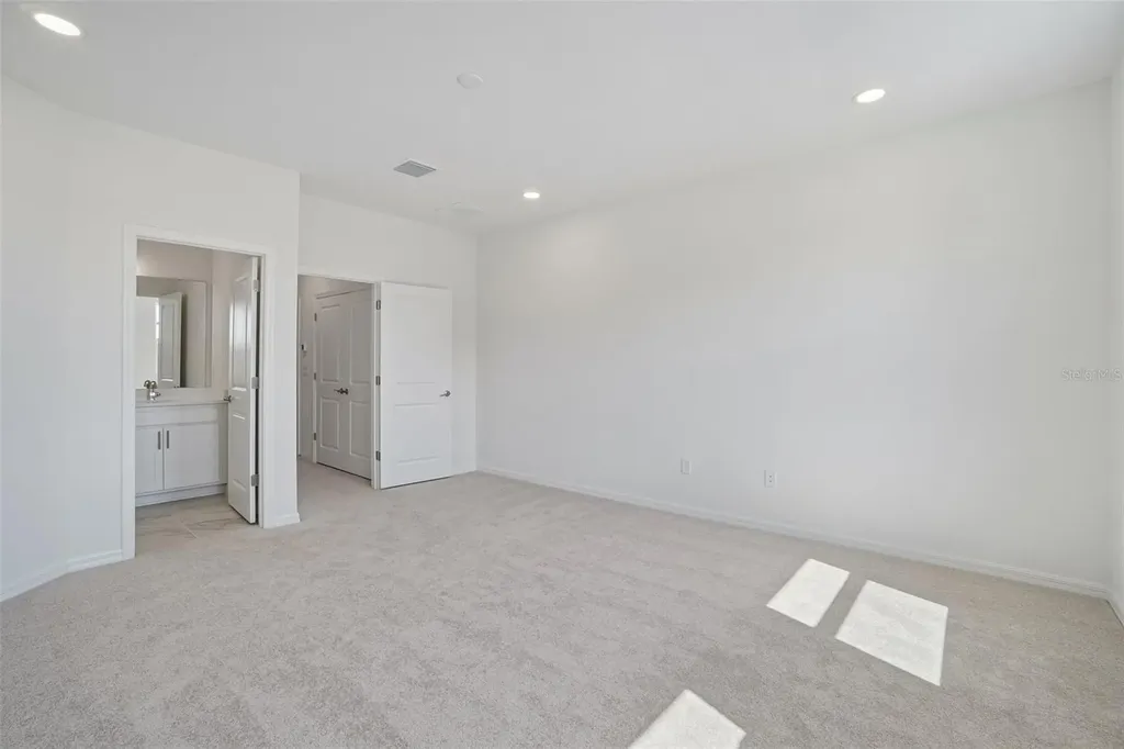 610 Silver Stream Court Brandon FL 33511