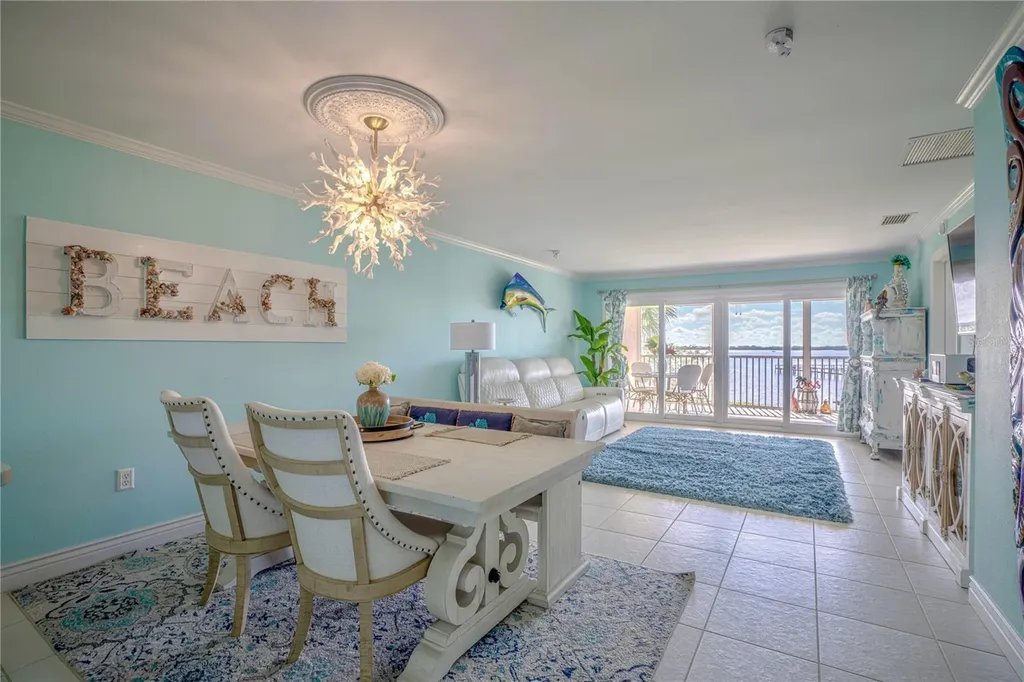 749 Manatee Avenue Holmes Beach FL 34217