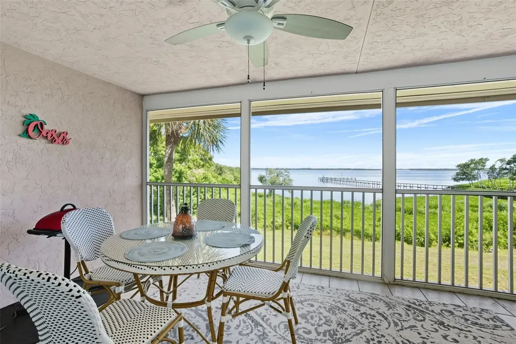 749 Manatee Avenue Holmes Beach FL 34217