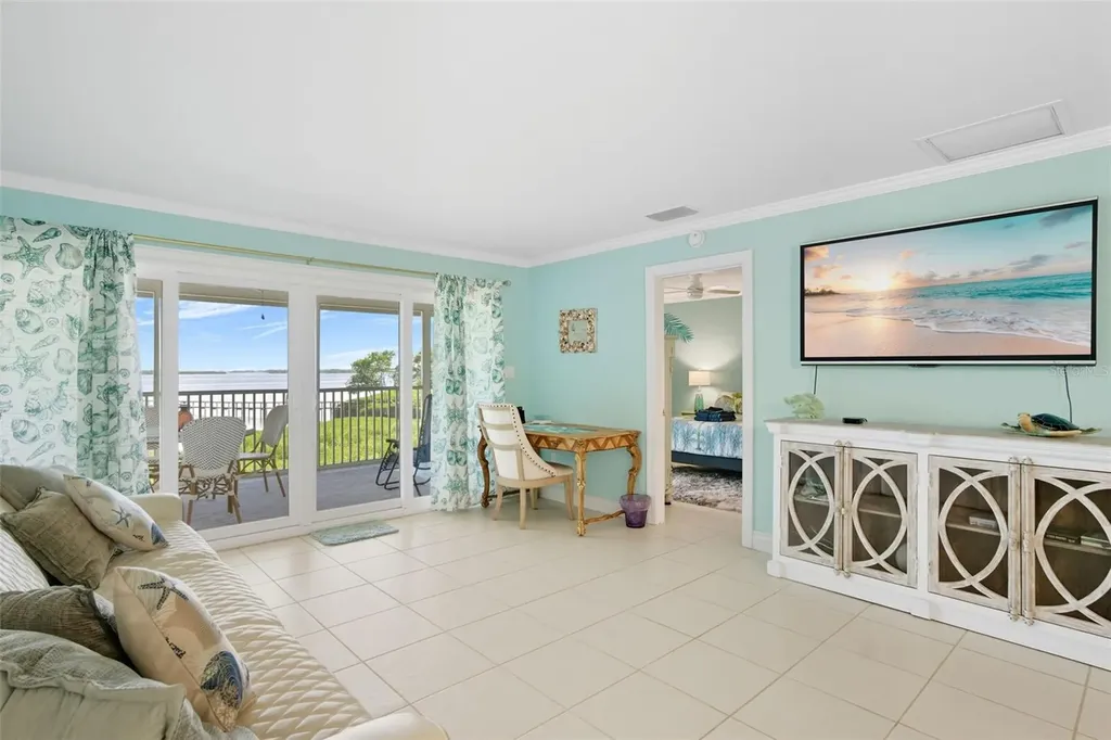 749 Manatee Avenue Holmes Beach FL 34217