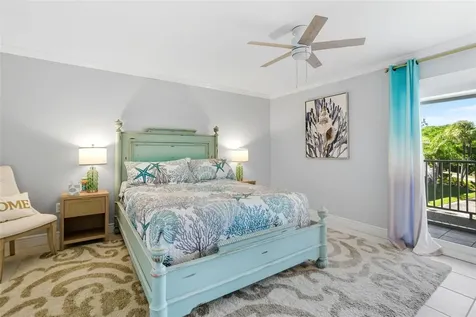 749 Manatee Avenue Holmes Beach FL 34217