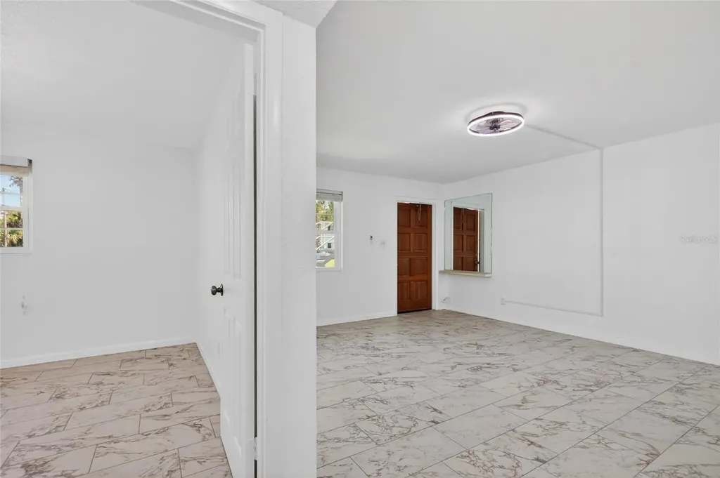 1800 S Palmetto Avenue South Daytona FL 32119
