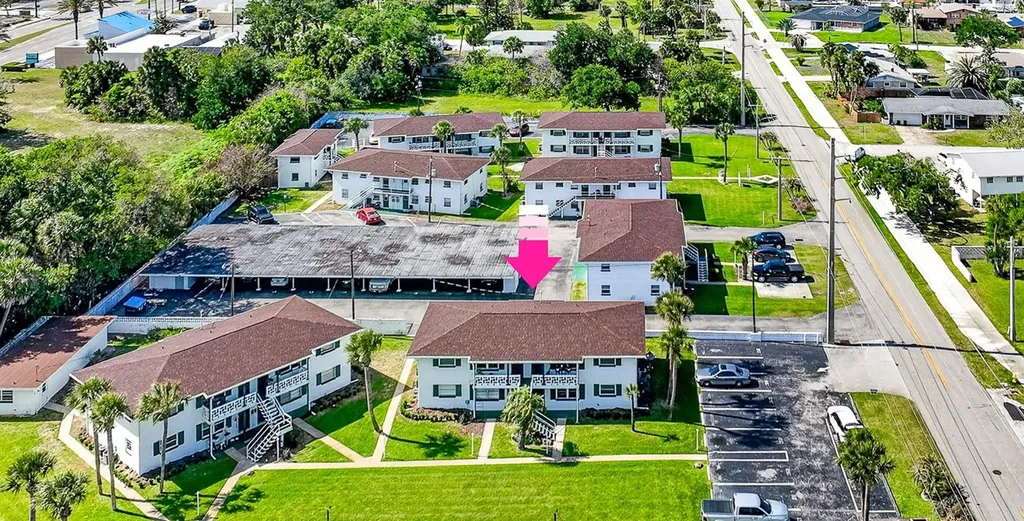 1800 S Palmetto Avenue South Daytona FL 32119
