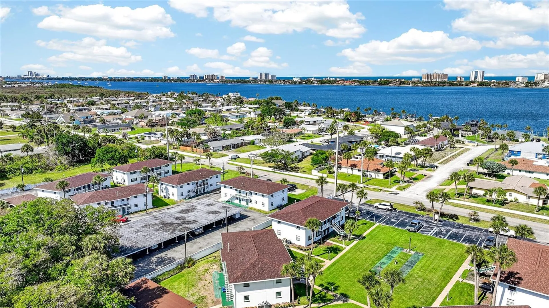 1800 S Palmetto Avenue South Daytona FL 32119