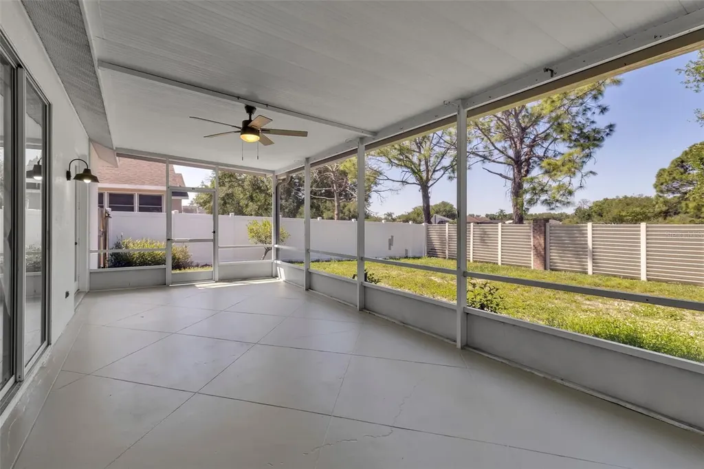 4930 78th Street E Bradenton FL 34203