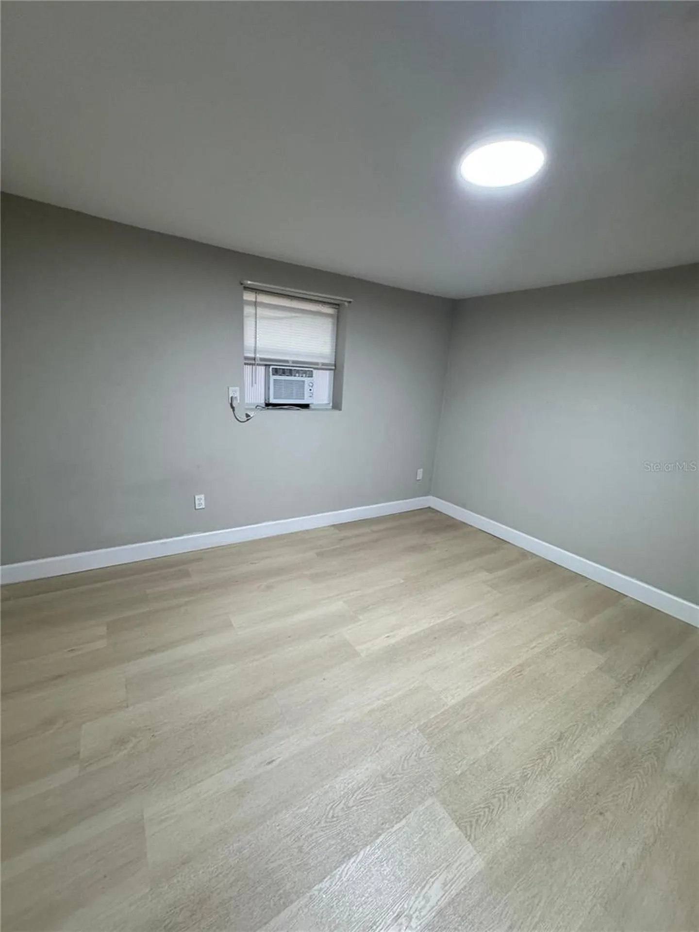 6809 N Gunlock Avenue Tampa FL 33614