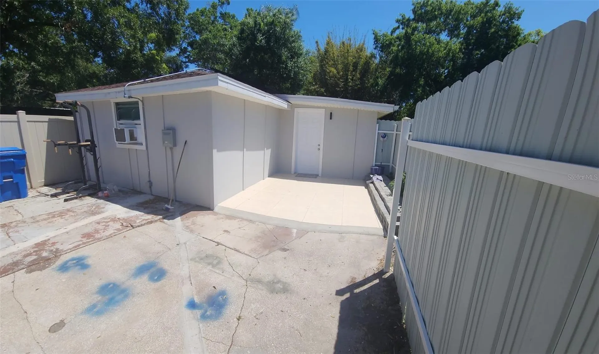6809 N Gunlock Avenue Tampa FL 33614