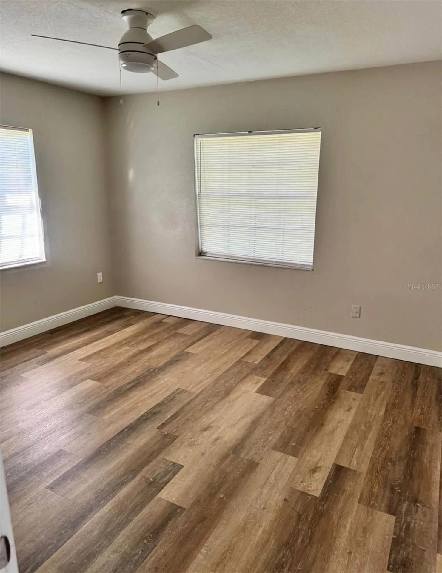 6809 N Gunlock Avenue Tampa FL 33614