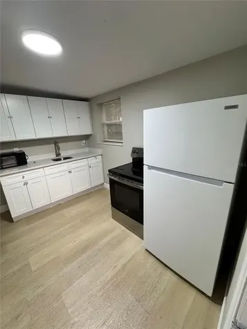 6809 N Gunlock Avenue Tampa FL 33614