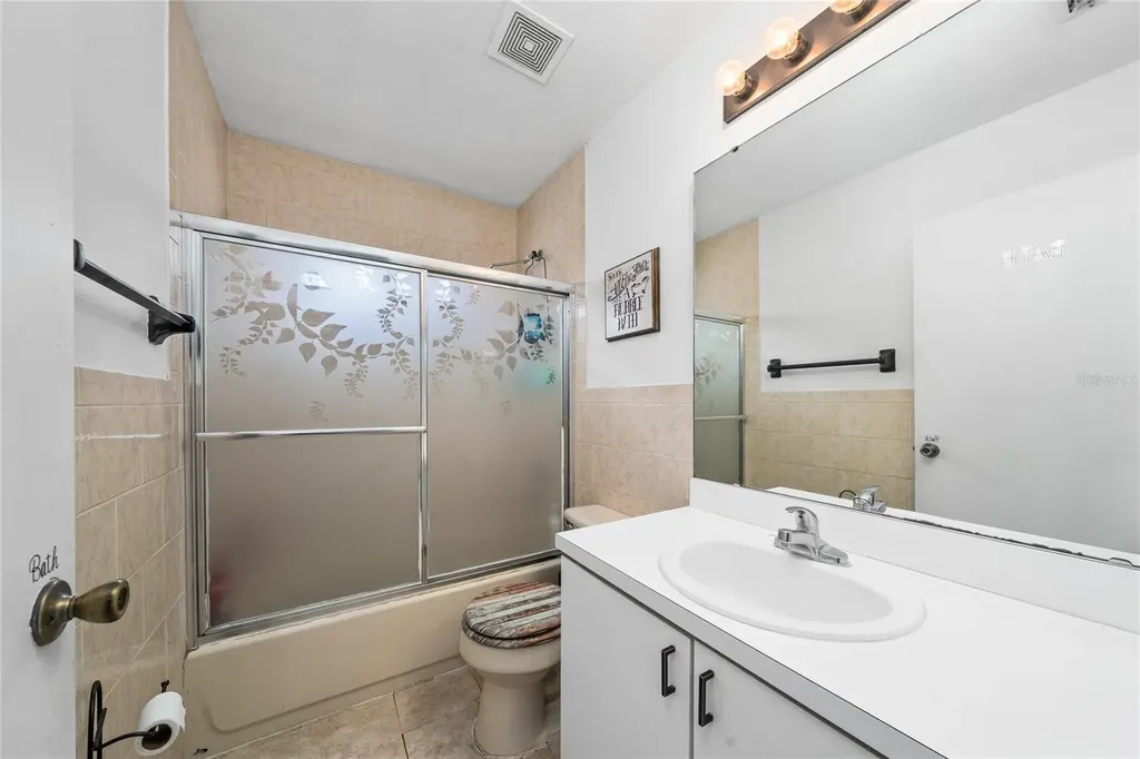 1228 Heather Lake Drive Orlando FL 32824