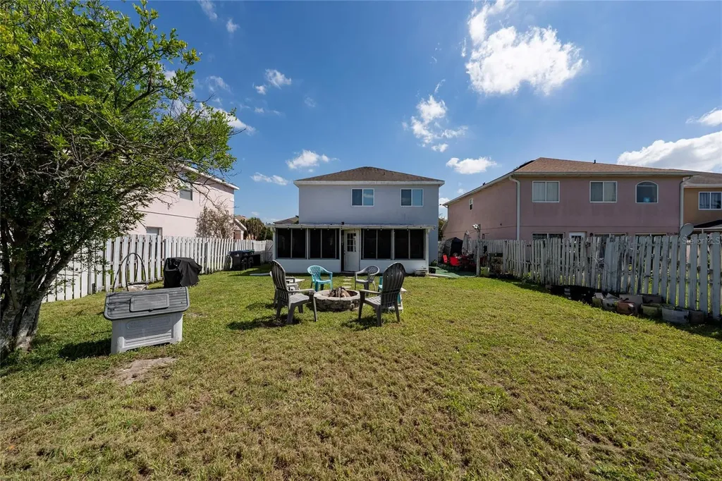 1228 Heather Lake Drive Orlando FL 32824