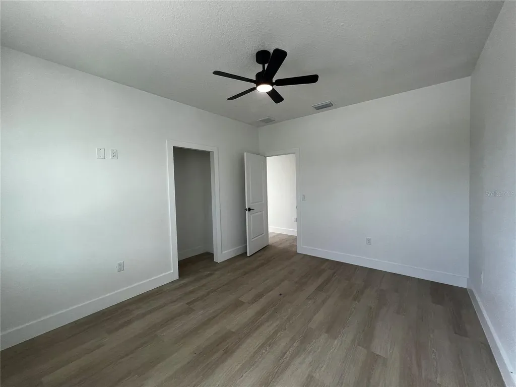 1514 E Juneau Street Tampa FL 33604
