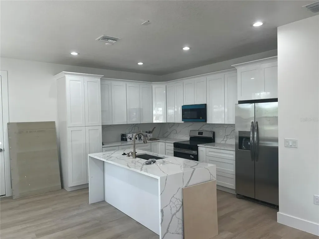 1514 E Juneau Street Tampa FL 33604