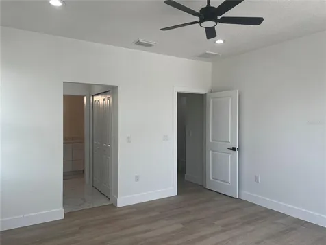 1514 E Juneau Street Tampa FL 33604
