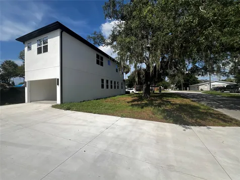 1514 E Juneau Street Tampa FL 33604