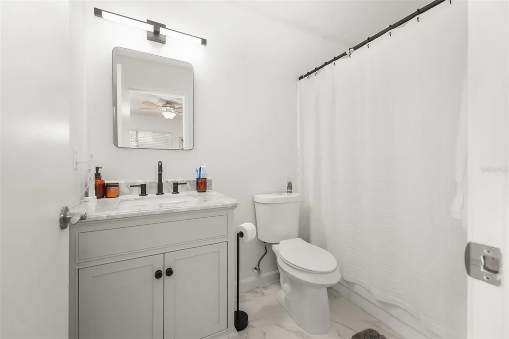 2735 SW 35th Place Gainesville FL 32608
