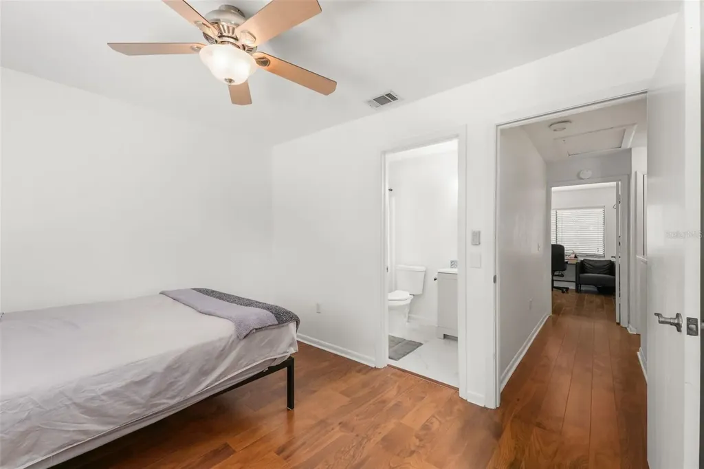 2735 SW 35th Place Gainesville FL 32608