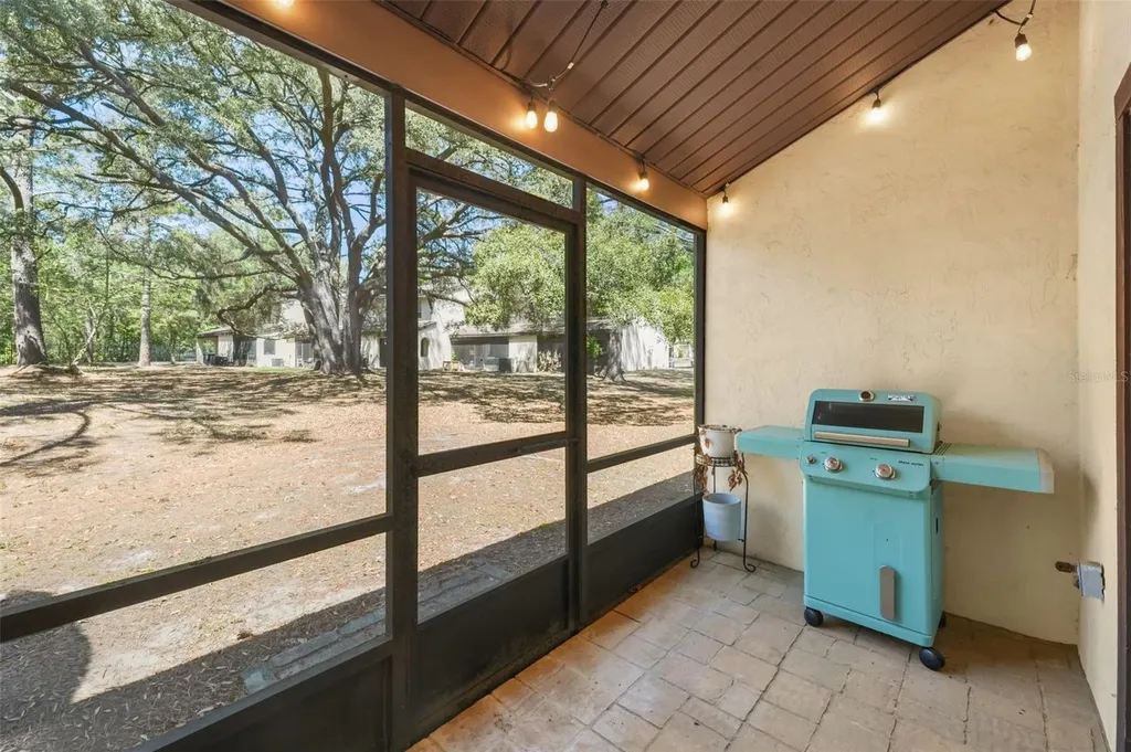 2735 SW 35th Place Gainesville FL 32608