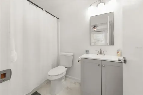 2735 SW 35th Place Gainesville FL 32608