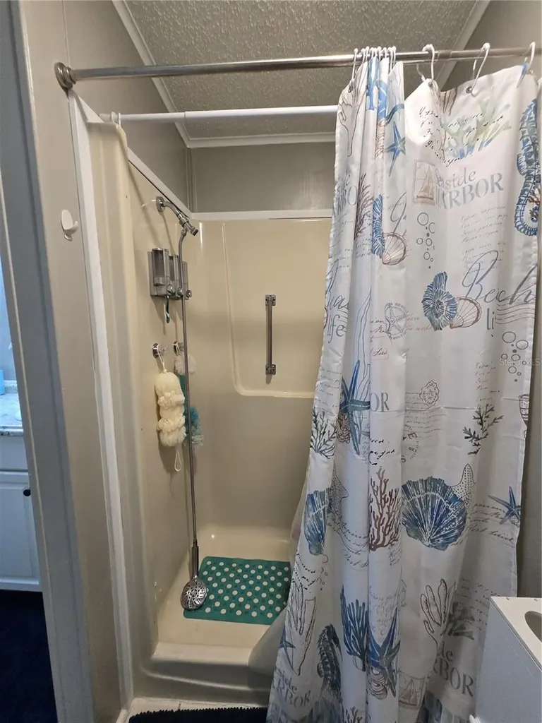 336 Victoria Drive Haines City FL 33844