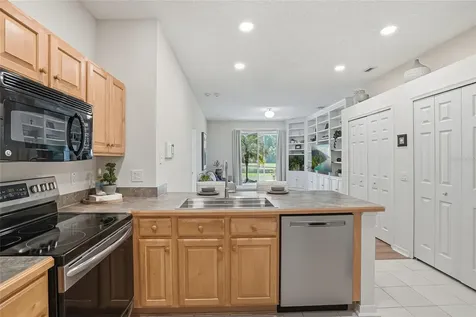 12514 Loquat Way Tampa FL 33626